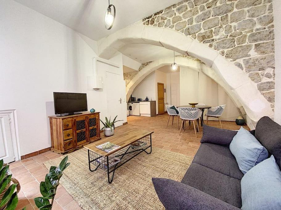 Joli Studio Au Coeur De Grasse - Parking Inclus ภายนอก รูปภาพ